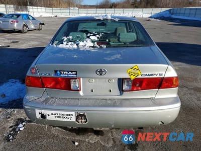 Zdjęcie 6 z 12 samochodu: 2000 TOYOTA CAMRY CE VIN:JT2BG22K8Y0443595 - miniatura