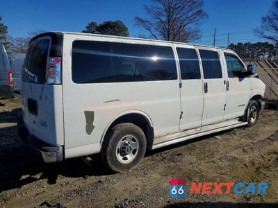 Trzecie zdjęcie samochodu z tyłu: 2006 GMC SAVANA G3500 VIN:1GJHG39U361118559 - miniatura