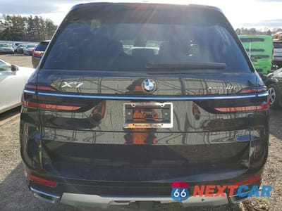 Zdjęcie 6 z 12 samochodu: 2026 BMW X7 XDRIVE40I VIN:5UX23EM01T9266620 - miniatura