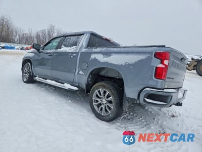 Drugie zdjęcie samochodu z przodu: 2021 CHEVROLET SILVERADO K1500 RST VIN:1GCUYEED3MZ447622 - miniatura