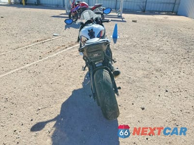 Czwarte zdjęcie samochodu z boku: 2023 BMW S 1000 RR VIN:WB10E6307P6H07720 - miniatura