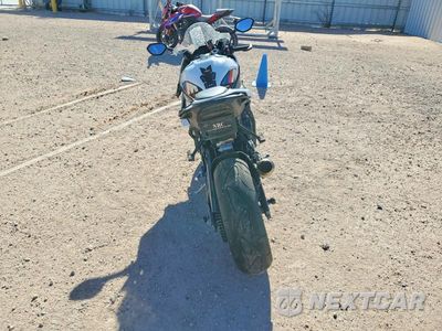 Czwarte zdjęcie samochodu z boku: 2023 BMW S 1000 RR VIN:WB10E6307P6H07720 - miniatura