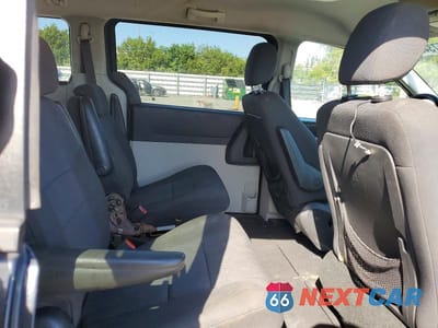 Zdjęcie 11 z 13 samochodu: 2010 DODGE GRAND CARAVAN SXT VIN:2D4RN5D15AR211584 - miniatura