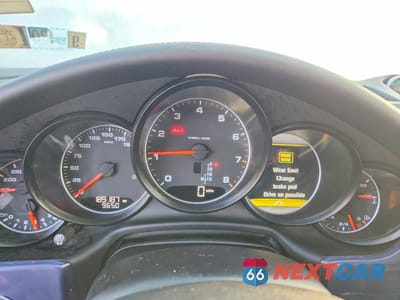 Zdjęcie 9 z 12 samochodu: 2016 PORSCHE PANAMERA 2 VIN:WP0AA2A72GL000860 - miniatura