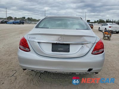 Zdjęcie 6 z 12 samochodu: 2017 MERCEDES-BENZ C 300 VIN:55SWF4JB9HU194717 - miniatura