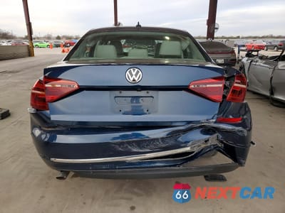 Zdjęcie 6 z 12 samochodu: 2019 VOLKSWAGEN PASSAT WOLFSBURG VIN:1VWLA7A38KC014254 - miniatura
