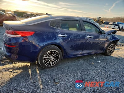 Trzecie zdjęcie samochodu z tyłu: 2019 KIA OPTIMA LX VIN:5XXGT4L34KG346508 - miniatura