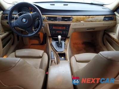 Zdjęcie 8 z 12 samochodu: 2006 BMW 325 I VIN:WBAVB13586PT17230 - miniatura