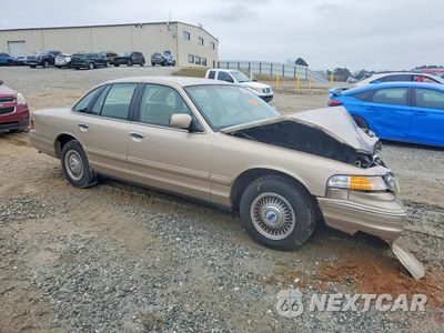 Czwarte zdjęcie samochodu z boku: 1997 FORD CROWN VICTORIA VIN:2FALP73W2VX226105 - miniatura