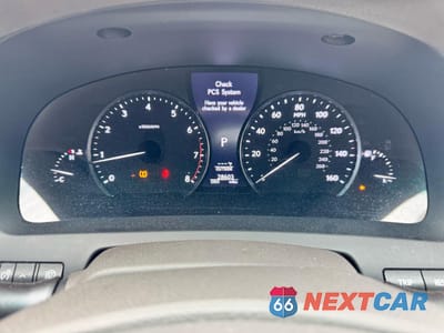 Zdjęcie 8 z 14 samochodu: 2017 LEXUS LS 460 VIN:JTHBL5EF2H5143975 - miniatura