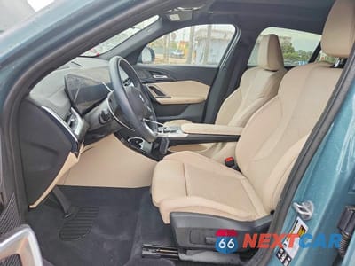 Zdjęcie 7 z 12 samochodu: 2025 BMW X2 XDRIVE28I VIN:WBX63GM07S5181417 - miniatura