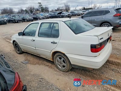 Drugie zdjęcie samochodu z przodu: 1998 VOLKSWAGEN JETTA GT VIN:3VWVA81H4WM127083 - miniatura