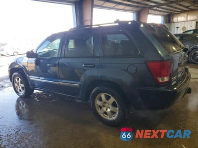 Drugie zdjęcie samochodu z przodu: 2010 JEEP GRAND CHEROKEE LAREDO VIN:1J4PR4GK3AC104530 - miniatura