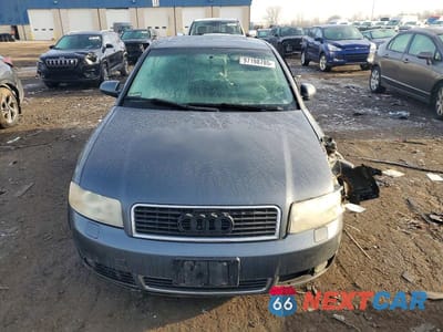 Piąte zdjęcie samochodu w środku: 2005 AUDI A4 1.8T VIN:WAUJC68E25A120329 - miniatura