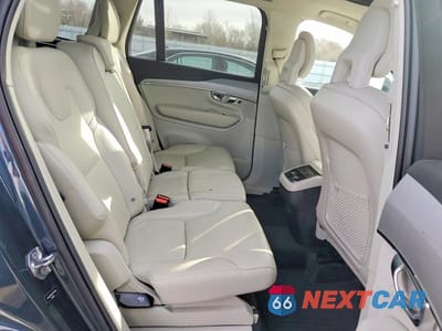 Zdjęcie 11 z 13 samochodu: 2021 VOLVO XC90 T5 MOMENTUM VIN:YV4102PK6M1715708 - miniatura
