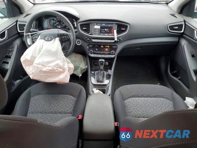 Zdjęcie 8 z 12 samochodu: 2019 HYUNDAI IONIQ VIN:KMHC65LC7KU115698 - miniatura