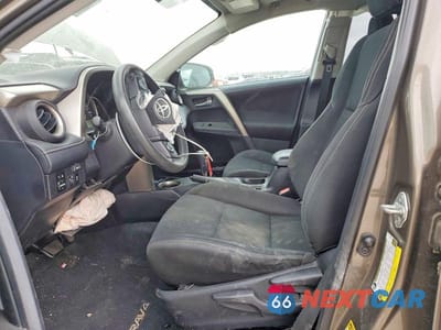 Zdjęcie 7 z 13 samochodu: 2014 TOYOTA RAV4 XLE VIN:2T3WFREV5EW089424 - miniatura