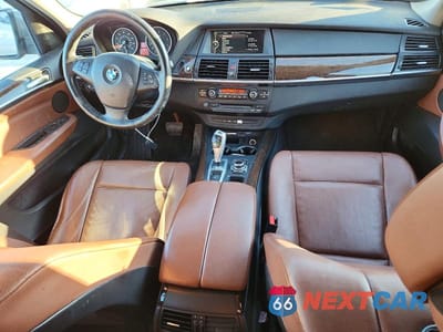 Zdjęcie 8 z 13 samochodu: 2013 BMW X5 XDRIVE35I VIN:5UXZV4C51D0E07307 - miniatura