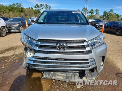 Piąte zdjęcie samochodu w środku: 2017 TOYOTA HIGHLANDER LIMITED VIN:5TDYZRFH6HS195511 - miniatura