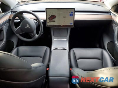 Zdjęcie 8 z 11 samochodu: 2024 TESLA MODEL Y VIN:7SAYGDEE7RF169475 - miniatura