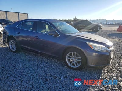 Czwarte zdjęcie samochodu z boku: 2015 CHEVROLET MALIBU 1LT VIN:1G11C5SL6FF212352 - miniatura