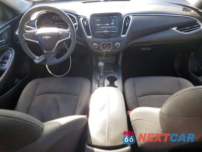 Zdjęcie 8 z 12 samochodu: 2018 CHEVROLET MALIBU LT VIN:1G1ZD5ST9JF137025 - miniatura