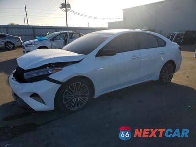 2024 KIA FORTE GT 3KPF44AC2RE782580 - główne zdjęcie licytacji z USA - miniatura
