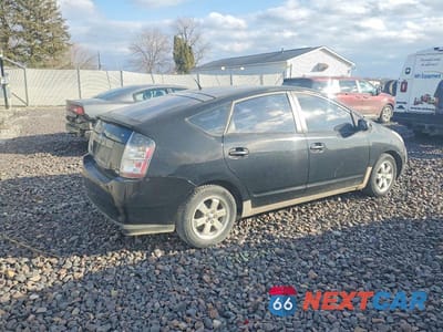 Trzecie zdjęcie samochodu z tyłu: 2004 TOYOTA PRIUS VIN:JTDKB22U640020080 - miniatura