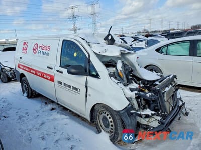 Czwarte zdjęcie samochodu z boku: 2023 MERCEDES-BENZ METRIS VIN:W1YV0CEY1P4293153 - miniatura