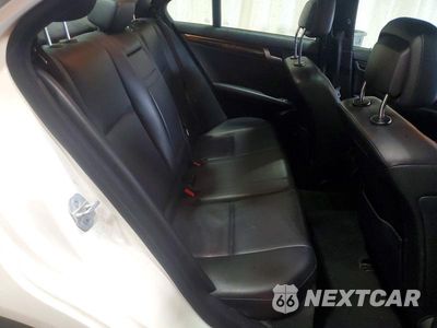 Zdjęcie 10 z 11 samochodu: 2012 MERCEDES-BENZ C 300 4MATIC VIN:WDDGF8BB2CA695273 - miniatura