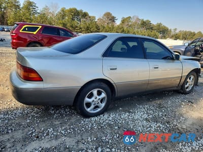 Trzecie zdjęcie samochodu z tyłu: 1999 LEXUS ES 300 VIN:JT8BF28G2X0217871 - miniatura