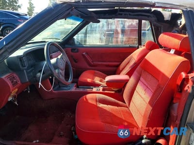 Zdjęcie 7 z 11 samochodu: 1987 FORD MUSTANG LX VIN:1FABP44A0HF226360 - miniatura