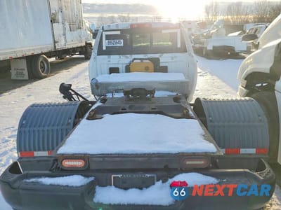 Zdjęcie 10 z 13 samochodu: 2023 RAM 3500 TRADESMAN TRUCK CAB AND CHASSIS VIN:3C63RRGLXPG578367 - miniatura