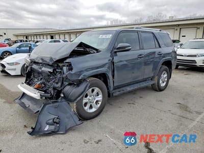 2024 TOYOTA 4RUNNER SR5/SR5 PREMIUM JTENU5JR3R6269586 - główne zdjęcie licytacji z USA - miniatura