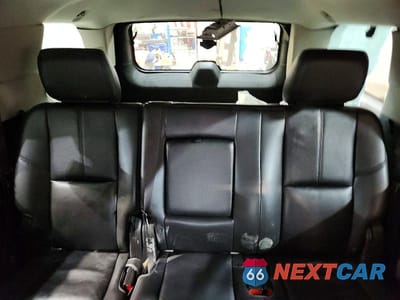 Zdjęcie 10 z 12 samochodu: 2013 GMC YUKON SLT VIN:1GKS2CE00DR282515 - miniatura