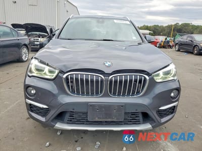Piąte zdjęcie samochodu w środku: 2019 BMW X1 XDRIVE28I VIN:WBXHT3C54K5L90726 - miniatura