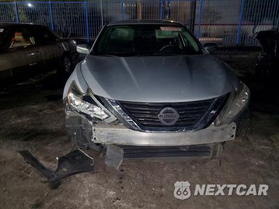 Piąte zdjęcie samochodu w środku: 2016 NISSAN ALTIMA 2.5 VIN:1N4AL3AP8GN329329 - miniatura