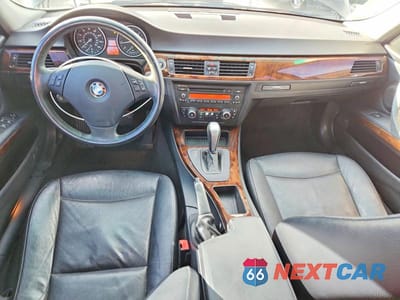 Zdjęcie 8 z 12 samochodu: 2011 BMW 328 XI VIN:WBAPK7C58BA821009 - miniatura