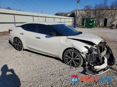 Czwarte zdjęcie samochodu z boku: 2018 NISSAN MAXIMA 3.5S VIN:1N4AA6AP9JC364777 - miniatura