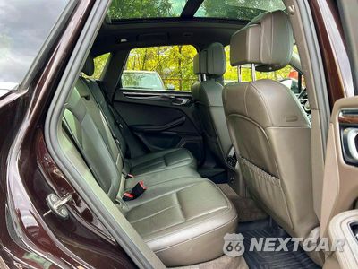 Zdjęcie 6 z 11 samochodu: 2015 PORSCHE MACAN S VIN:WP1AB2A52FLB66269 - miniatura