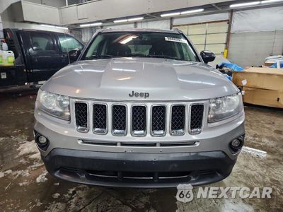Piąte zdjęcie samochodu w środku: 2016 JEEP COMPASS SPORT VIN:1C4NJDBB2GD519935 - miniatura