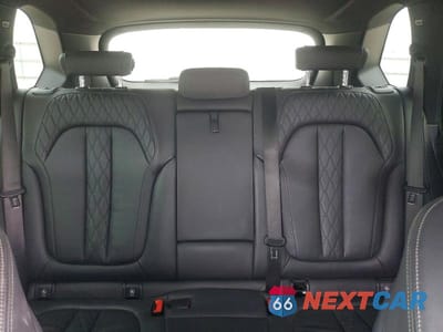 Zdjęcie 10 z 12 samochodu: 2019 BMW X5 XDRIVE50I VIN:5UXJU2C58KLN66094 - miniatura