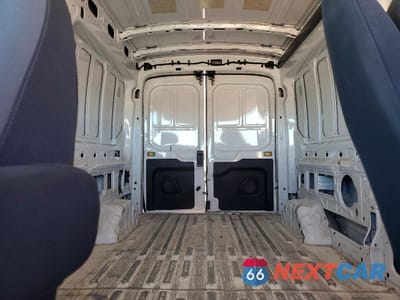 Zdjęcie 10 z 14 samochodu: 2023 FORD TRANSIT T-250 VIN:1FTBR1C84PKA58813 - miniatura