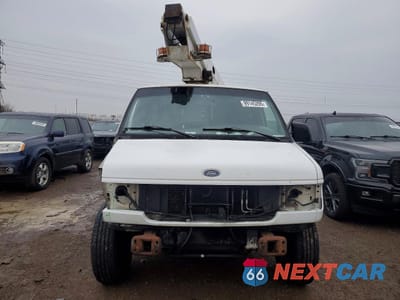 Piąte zdjęcie samochodu w środku: 2000 FORD ECONOLINE E350 SUPER DUTY VAN VIN:1FTSE34LXYHA40793 - miniatura
