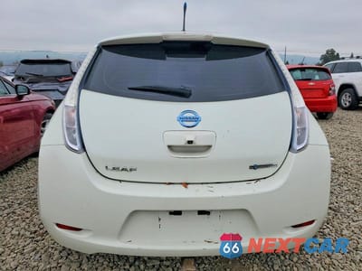 Zdjęcie 6 z 11 samochodu: 2012 NISSAN LEAF SV VIN:JN1AZ0CPXCT016893 - miniatura