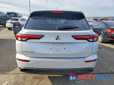 Zdjęcie 6 z 13 samochodu: 2024 MITSUBISHI OUTLANDER ES VIN:JA4J3UA82RZ074529 - miniatura