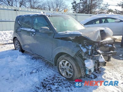 Czwarte zdjęcie samochodu z boku: 2024 KIA SOUL LX VIN:KNDJ23AU6R7229935 - miniatura