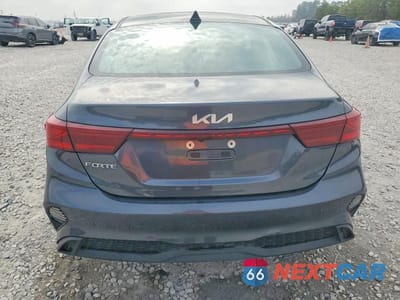 Zdjęcie 6 z 12 samochodu: 2023 KIA FORTE LXS VIN:3KPF24AD6PE572060 - miniatura
