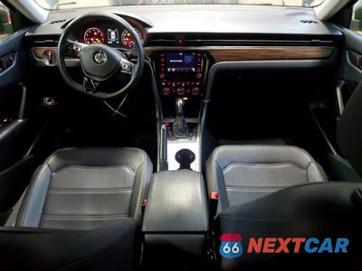 Zdjęcie 8 z 12 samochodu: 2022 VOLKSWAGEN PASSAT LIMITED EDITION VIN:1VWBA7A39NC000444 - miniatura