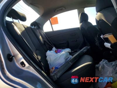 Zdjęcie 10 z 12 samochodu: 2006 KIA RIO BASE VIN:KNADE123766157124 - miniatura